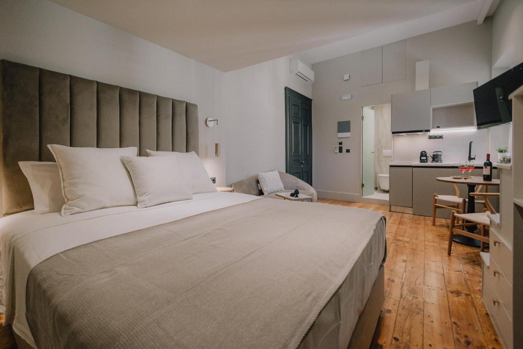 Sanrocco Suites -Corfu Town Luxury Apartments Eksteriør bilde